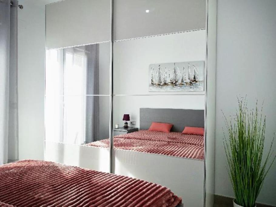 Villa Domicil De Luxe Torrevieja Kültér fotó