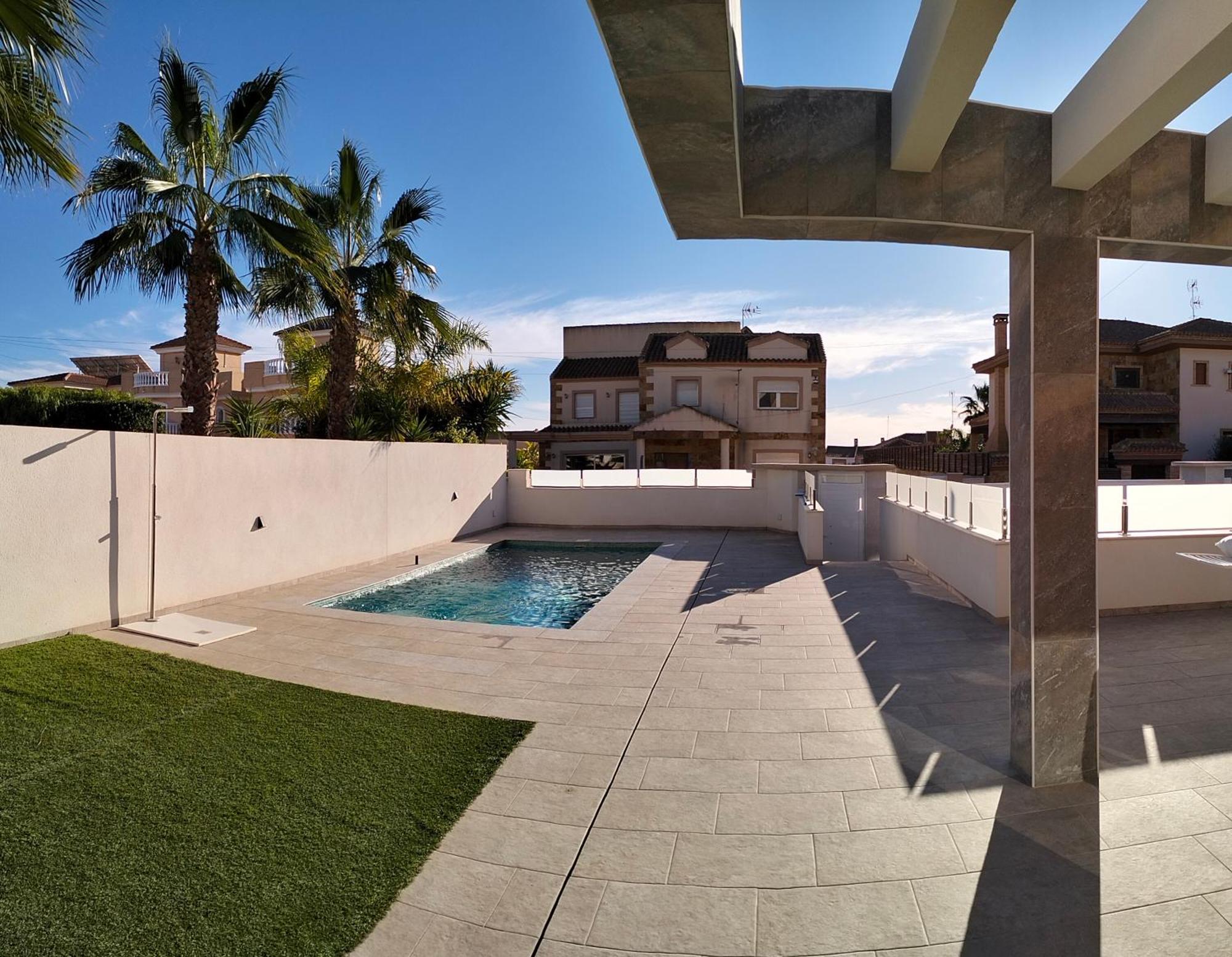 Villa Domicil De Luxe Torrevieja Kültér fotó